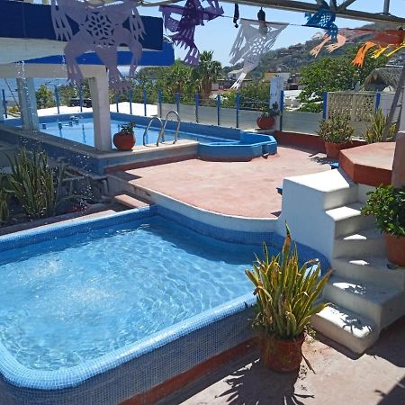 Hotel Corona Zihua Zihuatanejo Buitenkant foto