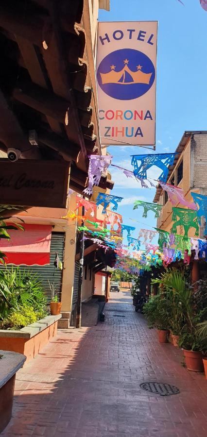 Hotel Corona Zihua Zihuatanejo Buitenkant foto