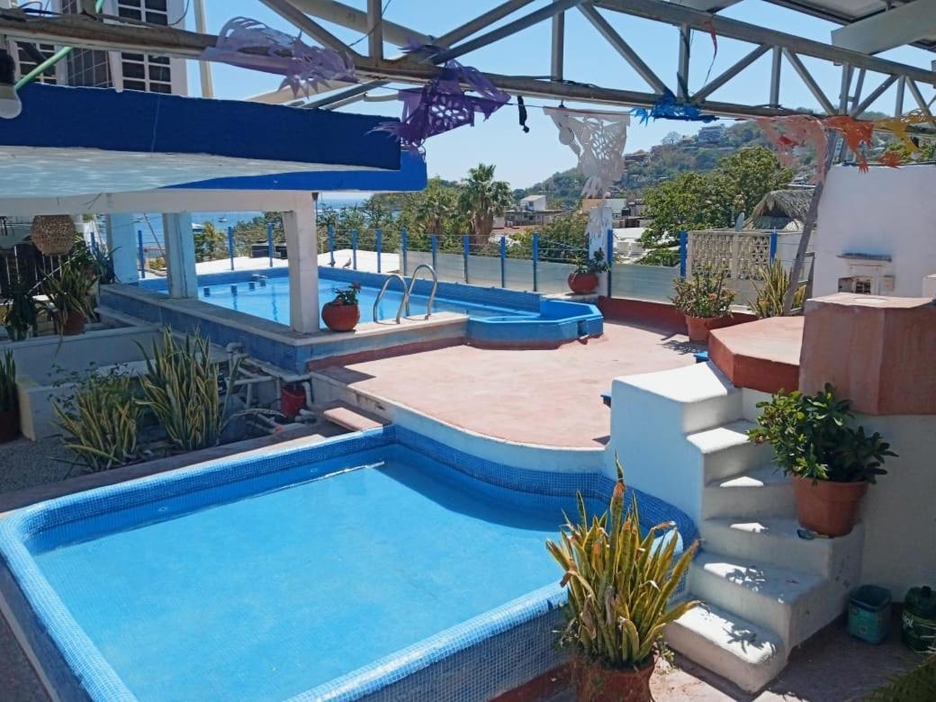 Hotel Corona Zihua Zihuatanejo Buitenkant foto